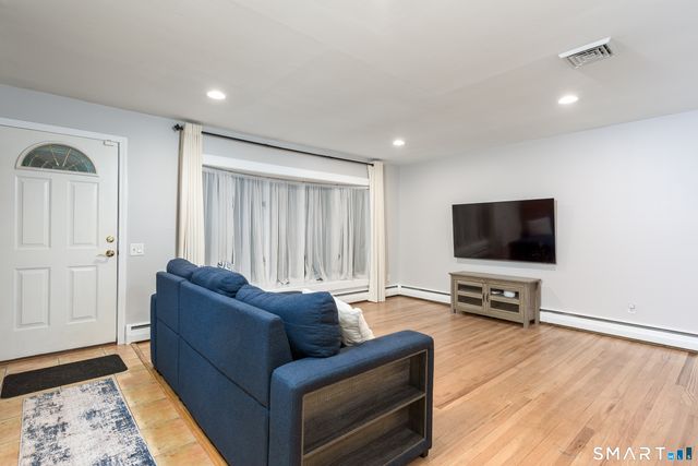 170 Monroe Street, East Hartford, CT 06118