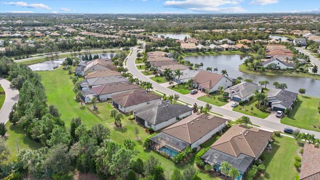 6835 CHESTER TRAIL, Bradenton, FL 34202