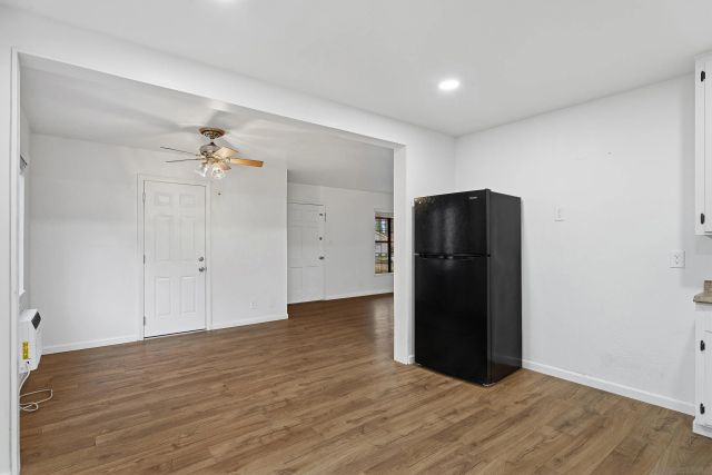 5914 Dugan Ave, La Mesa, CA 91942