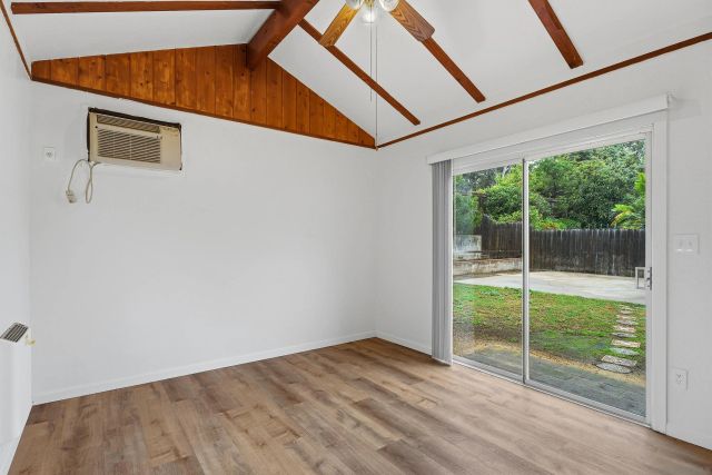 5914 Dugan Ave, La Mesa, CA 91942