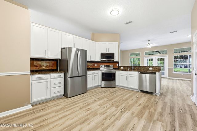 541 GRAND PARKE Drive, St. Johns, FL 32259