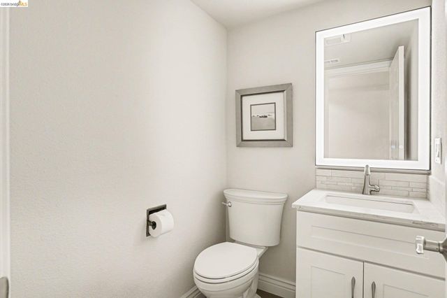 2092 Casa Grande St, Benicia, CA 94510