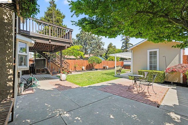2092 Casa Grande St, Benicia, CA 94510