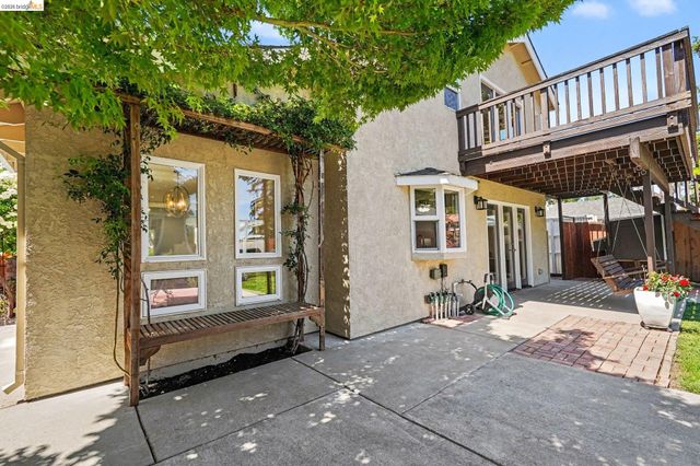 2092 Casa Grande St, Benicia, CA 94510