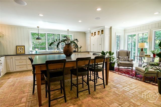 1040 Thornwell Court, Athens, GA 30606