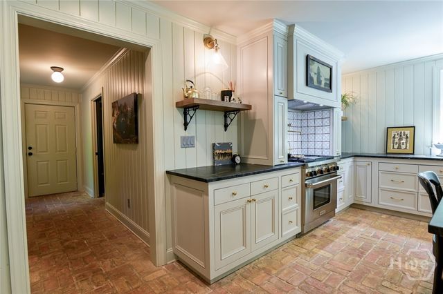 1040 Thornwell Court, Athens, GA 30606