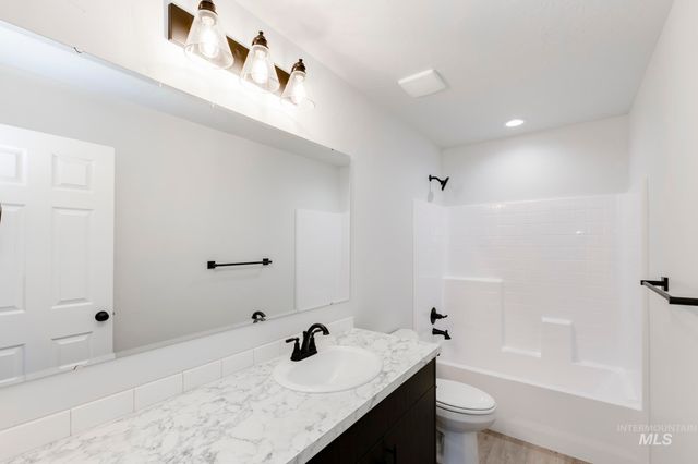 18417 N Trumpet Lily Ave, Nampa, ID 83687