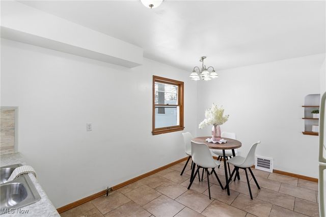 2303 Tuxedo Avenue, Parma, OH 44134