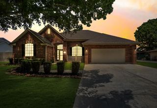 8931 Pine Shores Drive, Humble, TX 77346