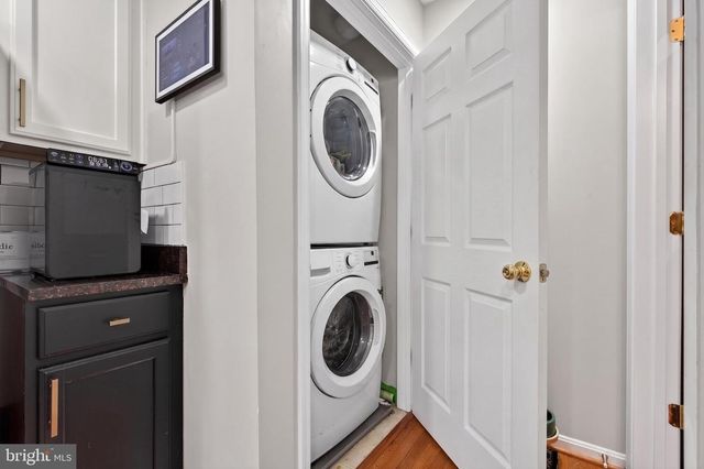 2819 CHINKAPIN OAK LN, Woodbridge, VA 22191