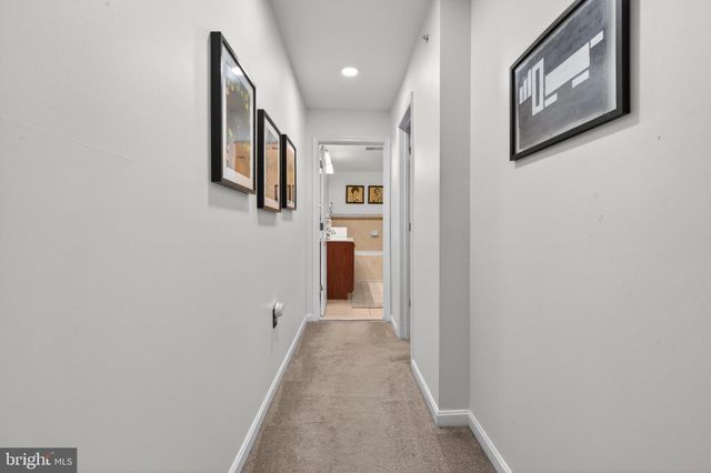2819 CHINKAPIN OAK LN, Woodbridge, VA 22191