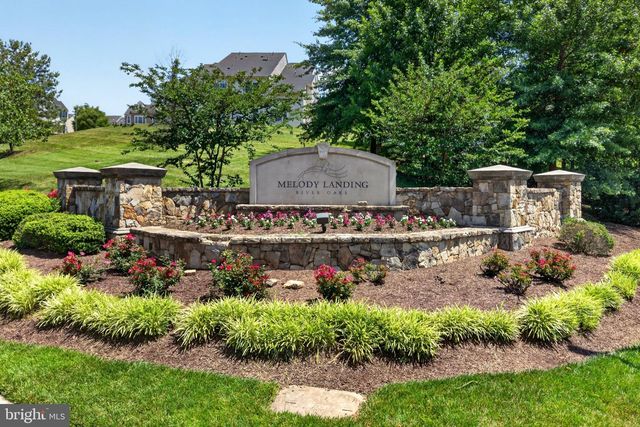 2819 CHINKAPIN OAK LN, Woodbridge, VA 22191