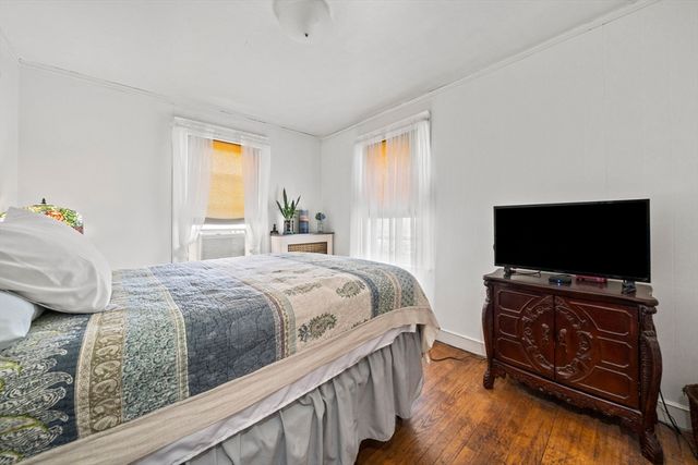 20 Fairbanks Rd, Milton, MA 02186