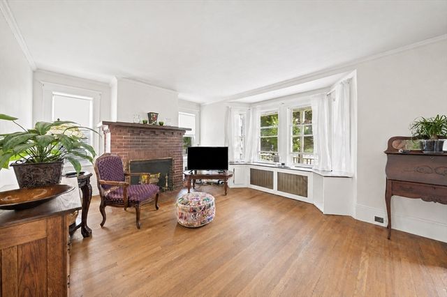 20 Fairbanks Rd, Milton, MA 02186