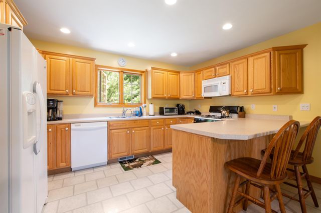 2006 Hutchins Street, Berlin, NH 03570