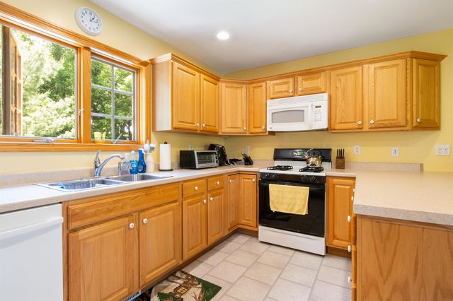 2006 Hutchins Street, Berlin, NH 03570