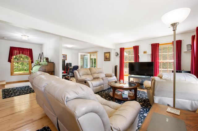 2006 Hutchins Street, Berlin, NH 03570