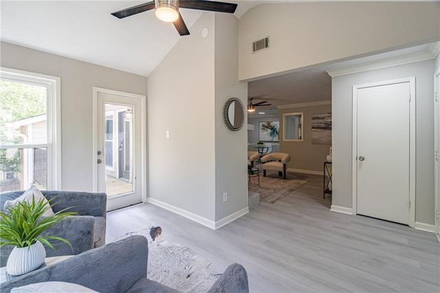 1103 Lake Pointe Circle, Roswell, GA 30075