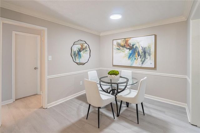 1103 Lake Pointe Circle, Roswell, GA 30075