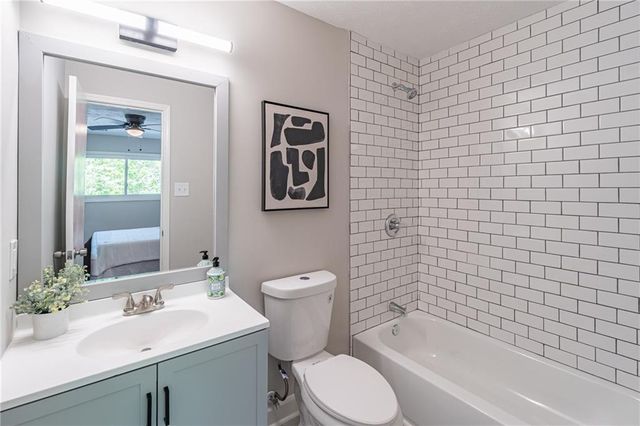 1103 Lake Pointe Circle, Roswell, GA 30075