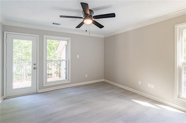1103 Lake Pointe Circle, Roswell, GA 30075