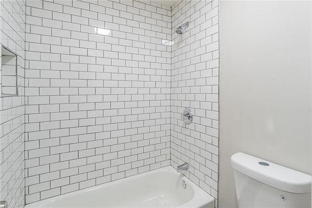 1103 Lake Pointe Circle, Roswell, GA 30075