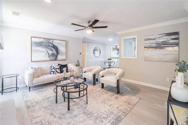 1103 Lake Pointe Circle, Roswell, GA 30075