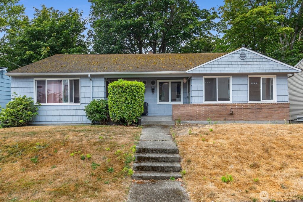 10450 Alderbrook Place NW, Seattle, WA 98177