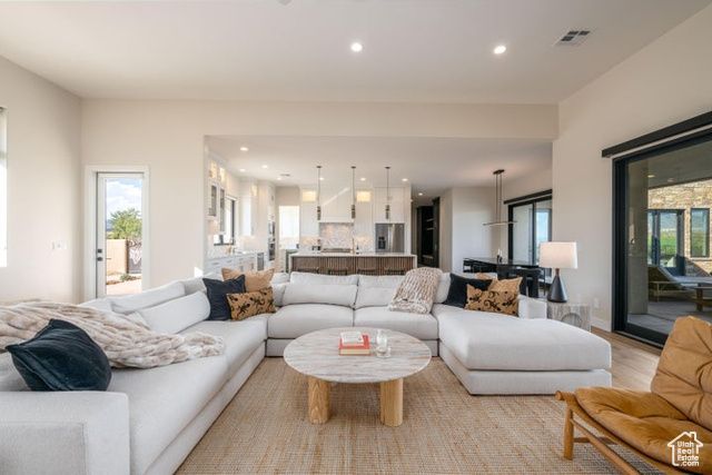 4816 N PETROGLYPH DR, St. George, UT 84770