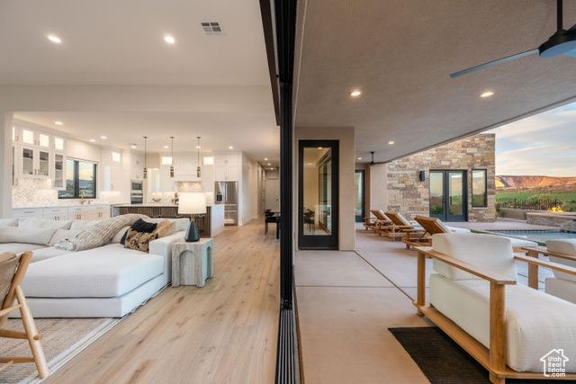 4816 N PETROGLYPH DR, St. George, UT 84770