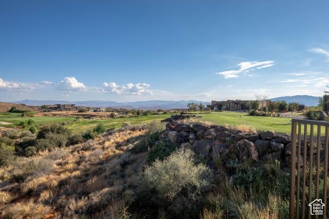 4816 N PETROGLYPH DR, St. George, UT 84770