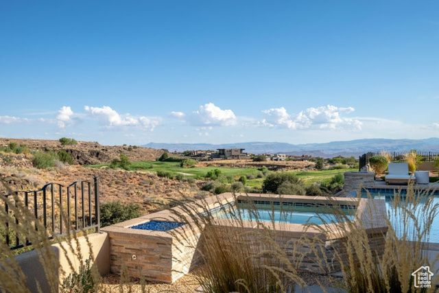 4816 N PETROGLYPH DR, St. George, UT 84770