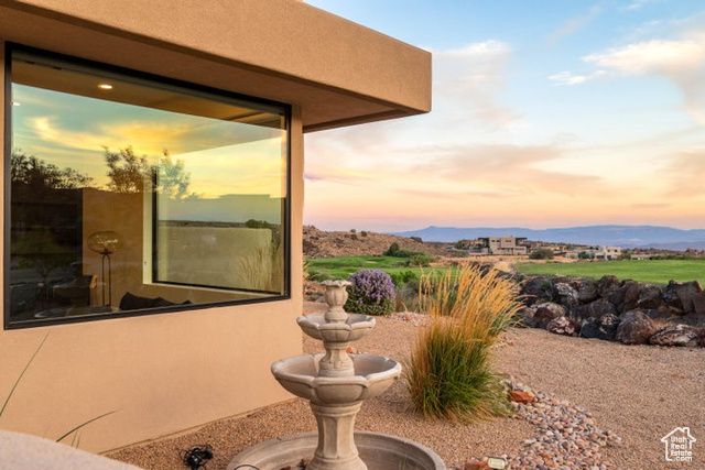 4816 N PETROGLYPH DR, St. George, UT 84770