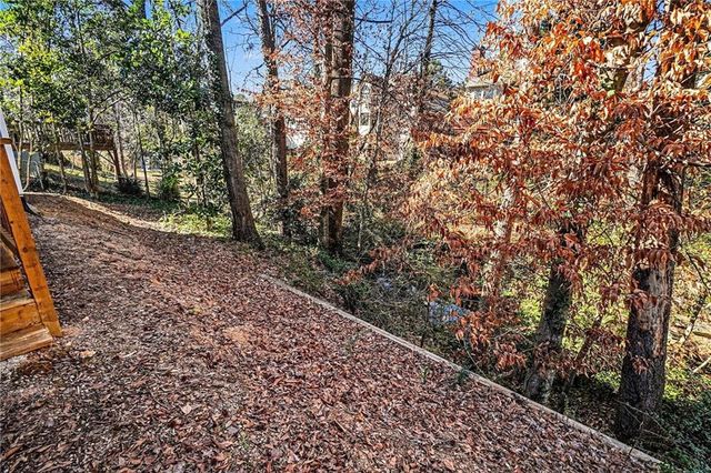 3336 SE Creatwood SE Trail, Smyrna, GA 30080