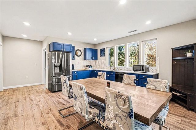 3336 SE Creatwood SE Trail, Smyrna, GA 30080