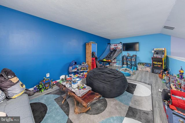 2502 THISTLEDOWN CT, Sewell, NJ 08080