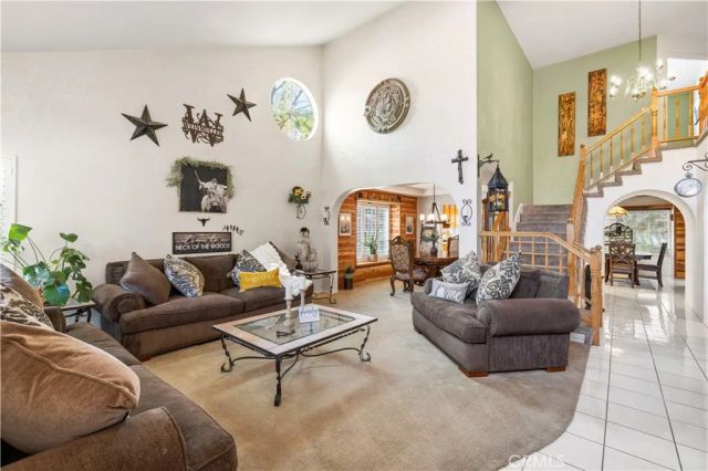 28931 Woodside Drive, Saugus, CA 91390