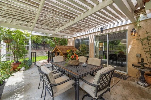 28931 Woodside Drive, Saugus, CA 91390