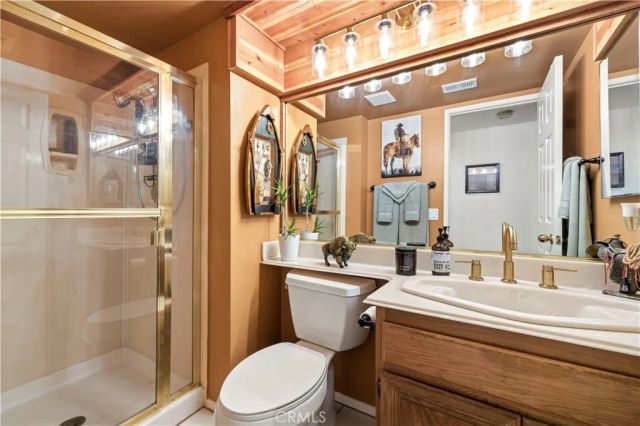 28931 Woodside Drive, Saugus, CA 91390