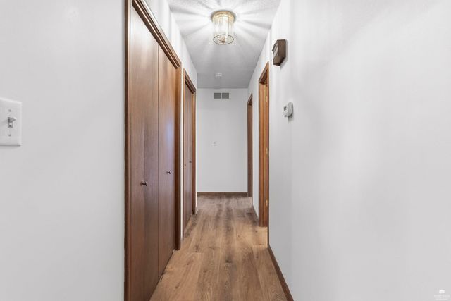 1621 Denholm Drive, Manhattan, KS 66503