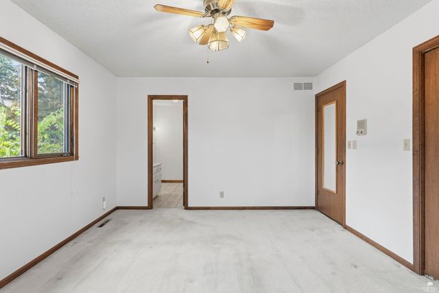 1621 Denholm Drive, Manhattan, KS 66503