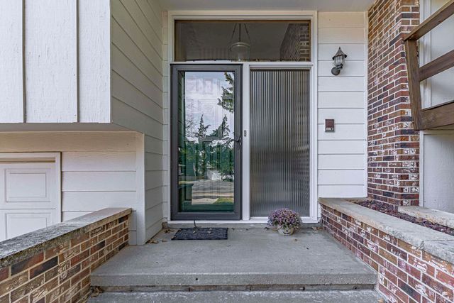 1621 Denholm Drive, Manhattan, KS 66503