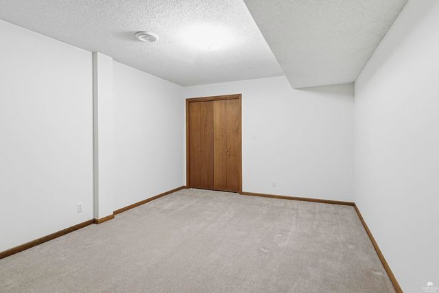 1621 Denholm Drive, Manhattan, KS 66503