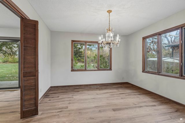 1621 Denholm Drive, Manhattan, KS 66503