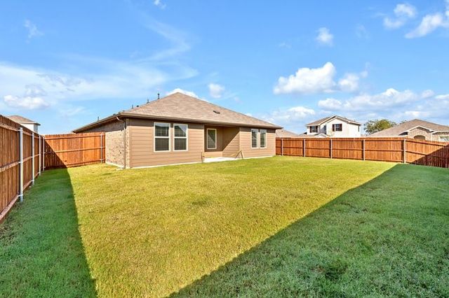 1450 Saddlehorn Drive, Denton, TX 76207