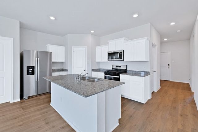 1450 Saddlehorn Drive, Denton, TX 76207
