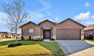 1450 Saddlehorn Drive, Denton, TX 76207