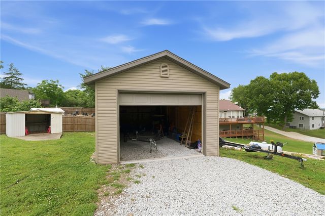 16564 Cypress Lane, Rogers, AR 72756