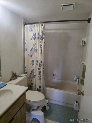 651 E Hartford Street, Hernando, FL 34442
