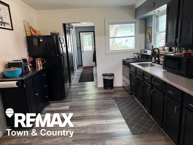 3238 Newton Road, Commerce Twp, MI 48382